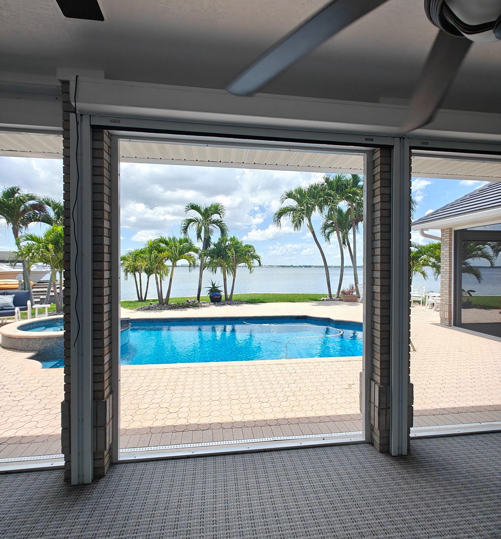 Preview of glass and screen room projects